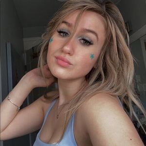 Meet your Posher, Isabelle